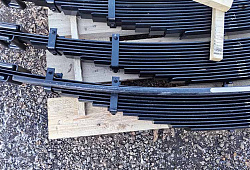 Комплект усиления задних рессор для Газона Некст. Дополнительные листы в рессору и подрессорник